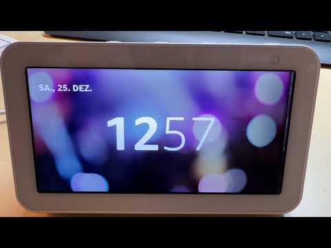 Alexa Echo Show flackert das Display
