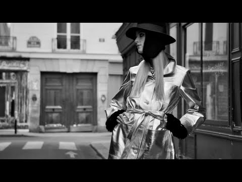 CHANEL Fall/Winter 2021 | Paris Fashion Week | VRAI Magazine