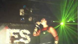 02-Epoxies-Walk_The_Streets.avi