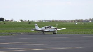 preview picture of video 'First Time Flying a Piper Cherokee P/A-28 140'