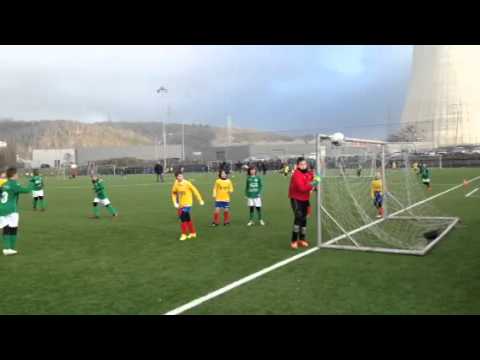 Coup de tête sur corner