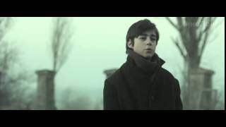 Под электрическими облаками (2015)