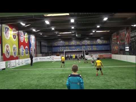 DOSKampen JO10-1 Indoor Soccer toernooi Genemuiden (2019-1-3)