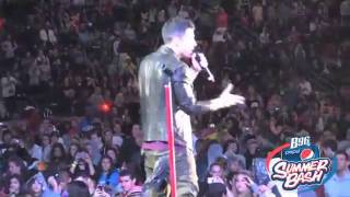Joe Jonas - Love Slayer (Live Pepsi Summerbash)