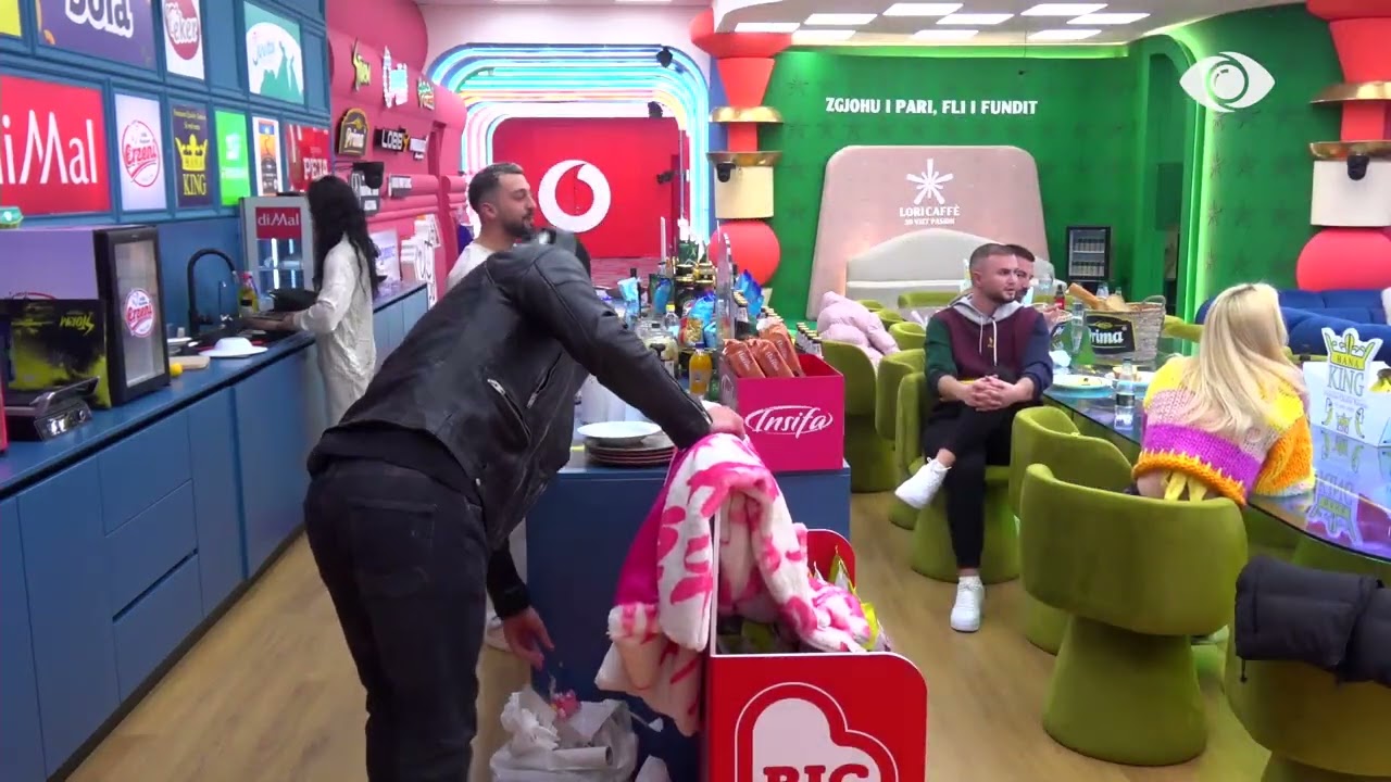 Gjesti gatuan, Vserlo i merr ushqimin