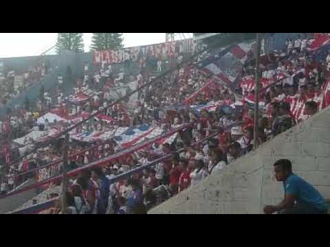 "Señores En Olimpia Hay Una Banda" Barra: La Ultra Fiel &bull; Club: Club Deportivo Olimpia