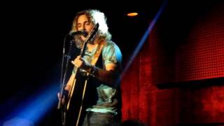 Candle- Manel Navarro ( Sala Bikini)