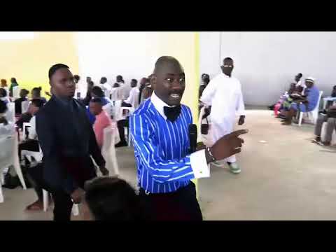 🇦🇴 PROFETA BM SAMUEL, DA UMA CHAPADA NO CRENTE E LHE EXPULSA DA SUA IGREJA