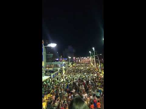 A passagem de Alinne Rosa por @ItBoy