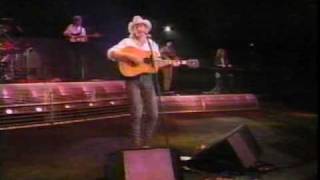 Alan Jackson - Walkin&#39; The Floor Over Me (LIVE)