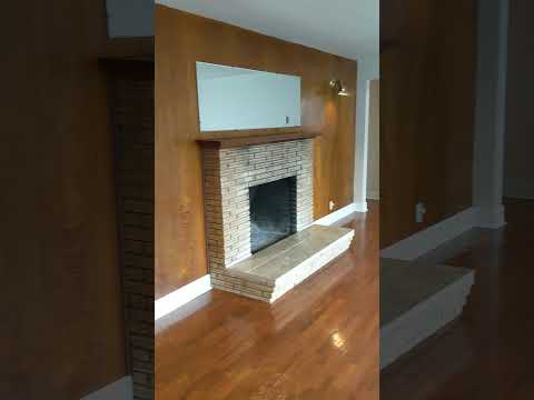 3-Bedroom, 1-Bath duplex In Eugene South Hills! property video