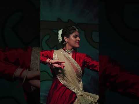 Stage Elegance & Storytelling