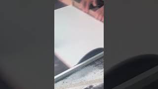 Download lagu table saw mp3 Download lagu table saw mp3