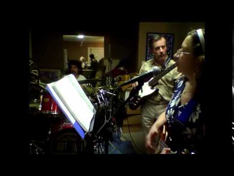 Promotional video thumbnail 1 for JAZZALELE Trio