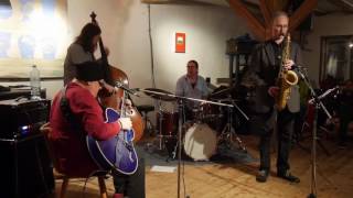 Christmas Session feat  Karl Ratzer