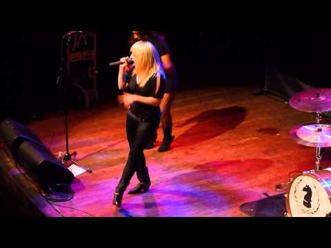 Light It Up - Chantal Claret