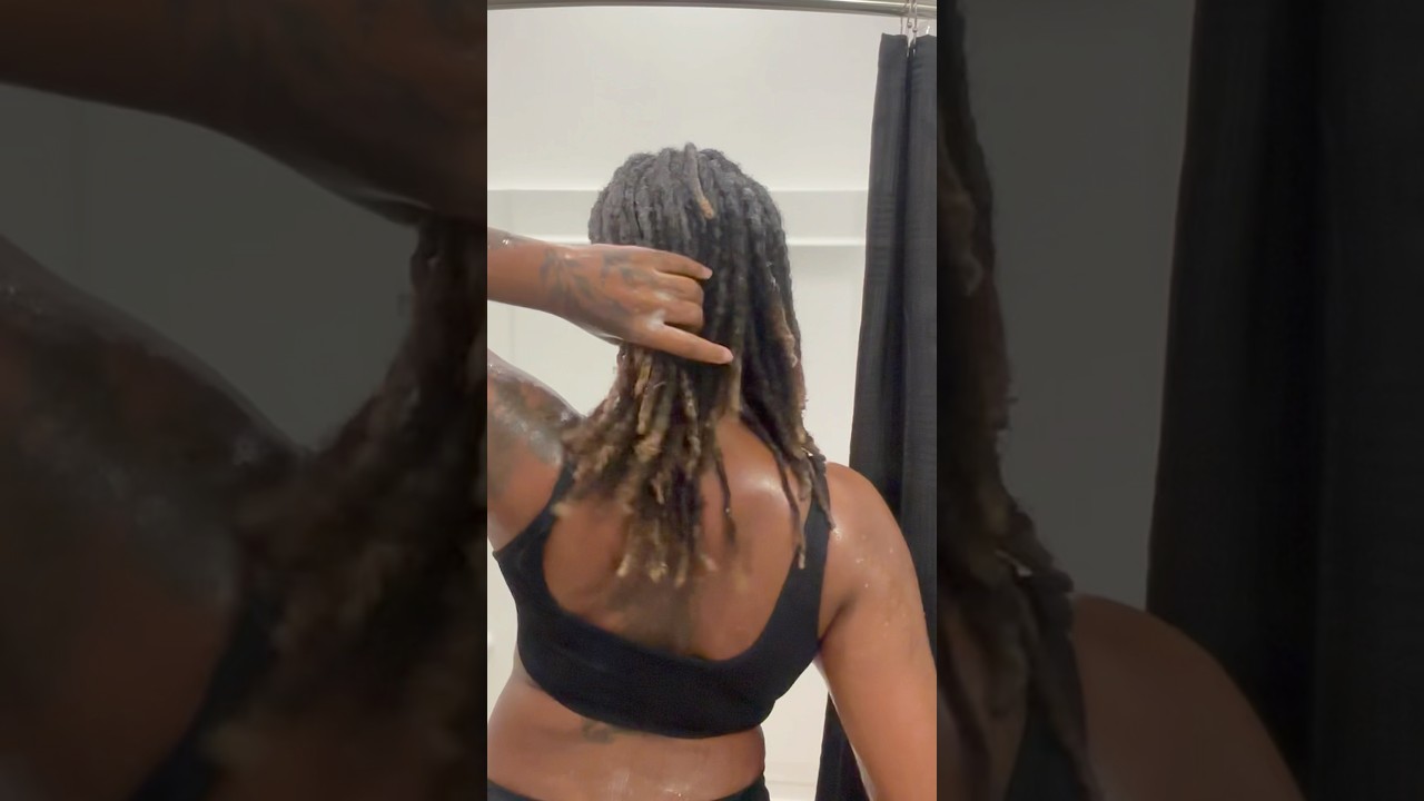 2 years locd! Checking in #locs #locgrowth #starterlocs #hairgrowth #hairgrowthtips #locjourney