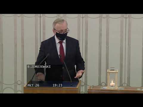 Bogdan Zdrojewski: Zaświadczenia o szczepieniach w placówkach