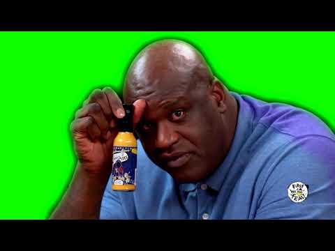 Green Screen-Shaq Tries to Not Make a Face While Eating Spicy Wings