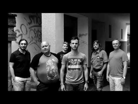 CHLAPI V SOBĚ - Milovanie v daždi [Jaro Filip] - live 2019