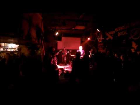 Motus Vita Est - Vikend ratnici live in Amsterdam