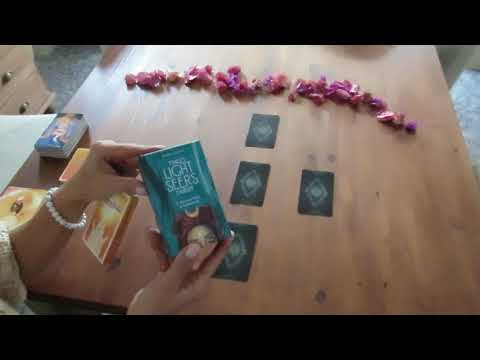 Intuitives Tarot-Reading für Wasserzeichen 15.11.-15.12.2021 - Behüte dein Herz!