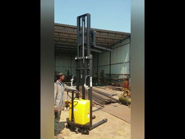 Stacker - Vimal Manual Stacker Manufacturer from Pune