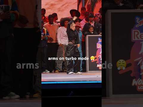 powered by attitude ⛽💃 Waackxxxy to @DaddyYankee #dance #redbulldanceyourstyle