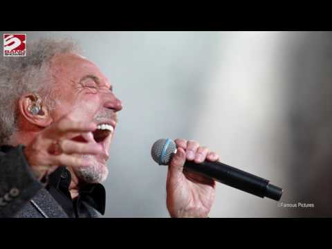 Tom Jones dating Priscilla Presley