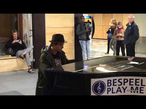Amsterdam Centraal station: A station with a grand piano