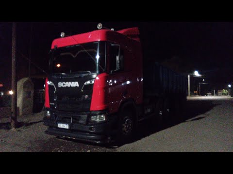 Video 12.044 camiones nocturnos Loncopue Neuquen Arg 💯💯💯😎 .