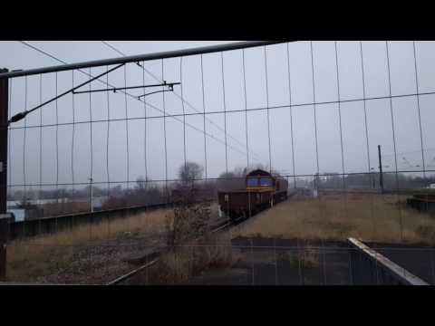 643S 66194 EWS single car train from Doncaster-Tyne S.S.