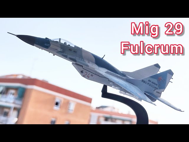 Vídeo relacionado con OPO 10 - Lote de 3 Aviones de Combate 1/100: Kawasaki T-4 Blue Impulse + MIG-29 SMT Fulcrum 2012 Russian Air Force + Tornado IDs 1990 Aeronautica Militare Italiana / SD4+CP02+03 / LSD56