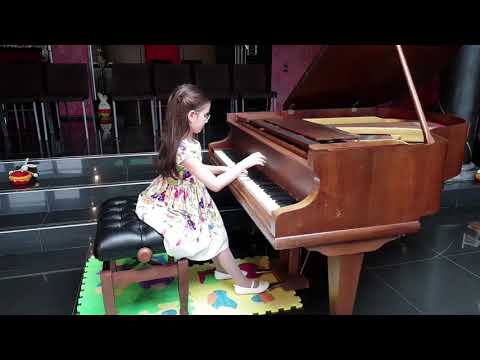eMuse competition - Virginia Yosif Spiridonova, piano, 7 years - Bulgaria