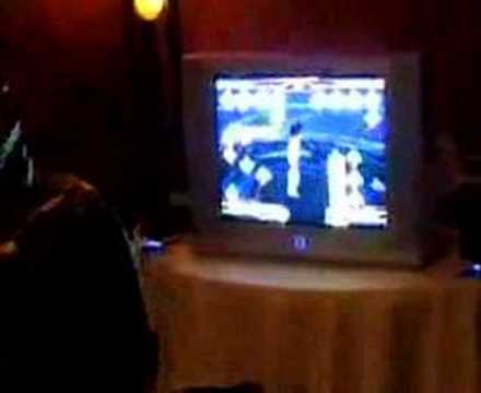 Anime Syracuse 2007: Mettaur Playing DDR