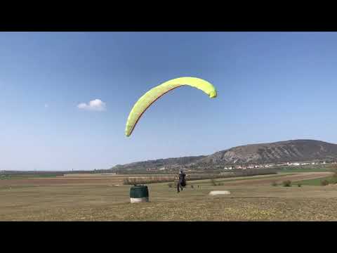 Paraglider Groundhandling Spitzerberg