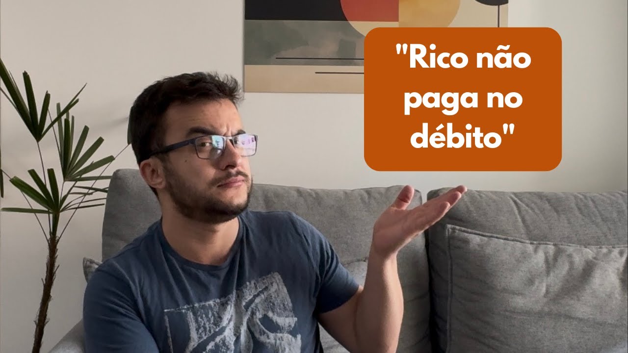 Rico não compra à vista e nem no débito