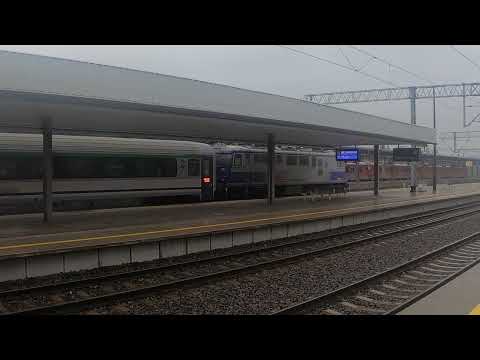 EU07A-001 z IC POMORZANIN do Wrocławia na stacji Poznań Główny