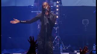 The Beat Feat Ranking Roger – Can&#39;t Get Used To Losing You (Live)