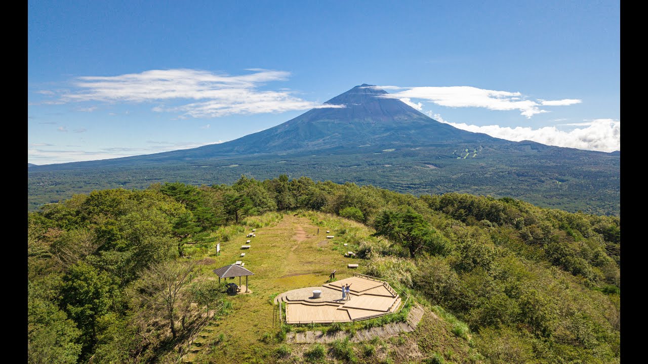 Witness the breathtaking aerial spectacle over the majestic Koyodai.