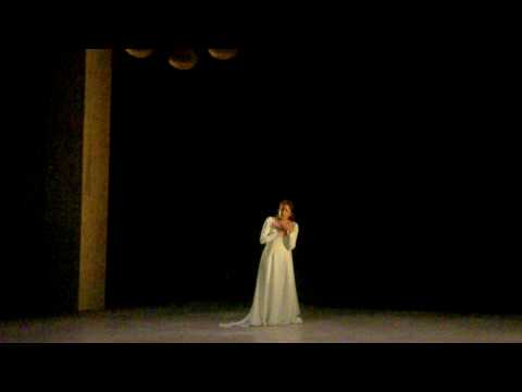 Krassimira Stoyanova "D'amor sull' ali rosee" Il trovatore