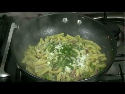 Casarecce asparagi e speck