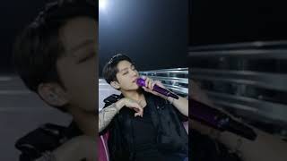 Download lagu BTS Butter Performance🖤✨ at the Seoul's Bridge🌉 Really cool shade stunner😎❤ mp3