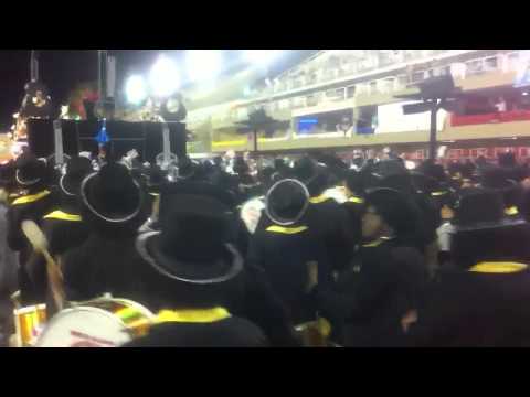 Desfiles 2012 - Unidos de Padre Miguel - Bateria