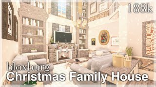 Bloxburg - Christmas Family House Speedbuild (interior + full tour)
