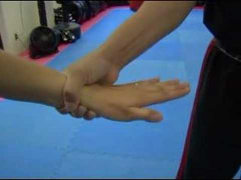 Essential Self-Defense Tips: Wrist Grab Release