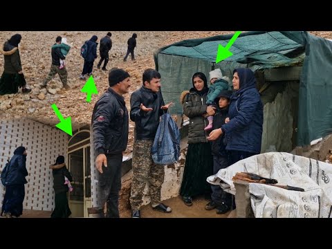 A fateful call:😱🤔 Alipour and Alireza's help to Ismat and Zeinab and the house they gave her