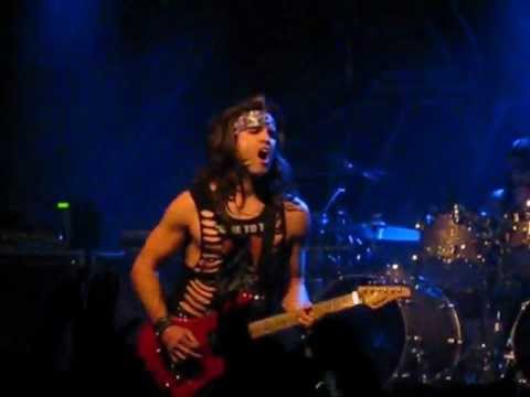 Steel Panther - Satchel Guitar Solo - Vancougar