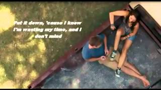 Miley Cyrus - Goodbye (lyrics)