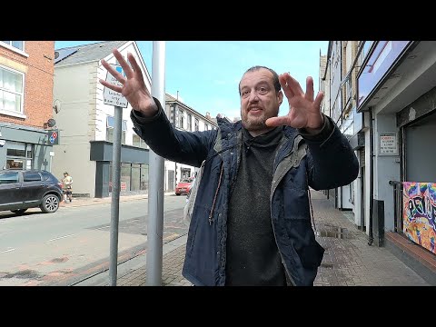 searching for a pint in Rhyl...Wales roughest town!